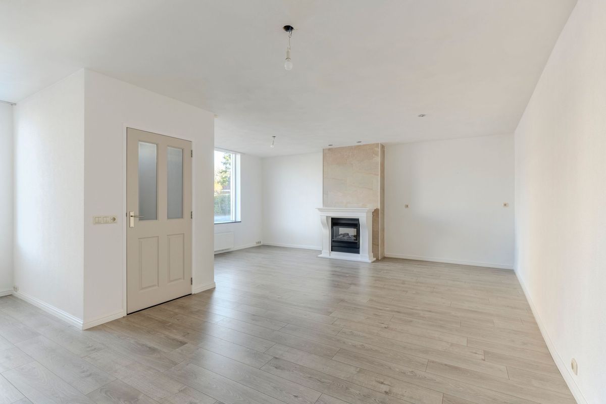 Leharstraat 105 Photo Blur 1