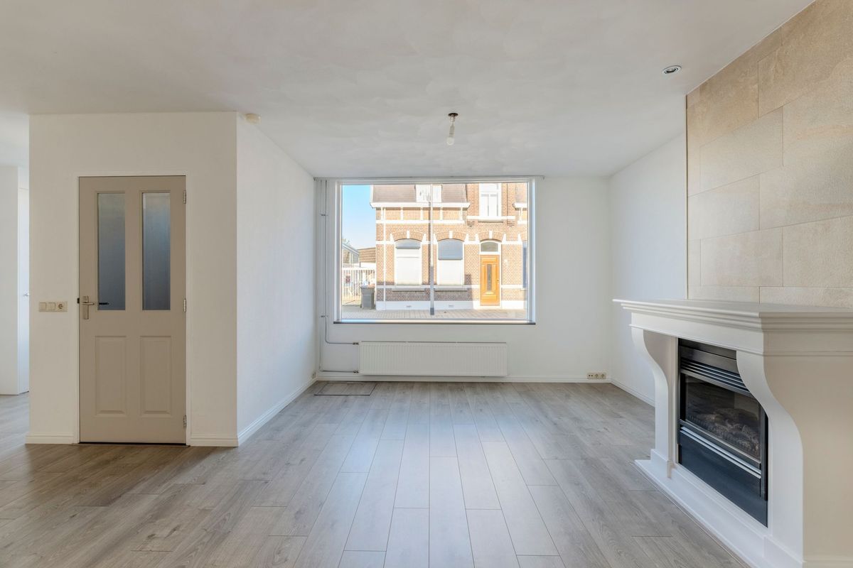 Leharstraat 105 Photo Blur 3