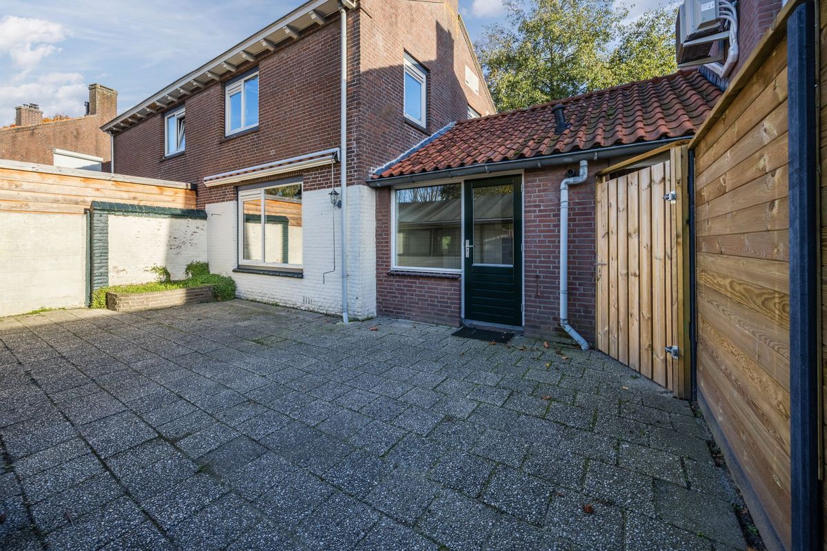 Wethouder van den Wildenbergstraat 31 Photo Blur 1