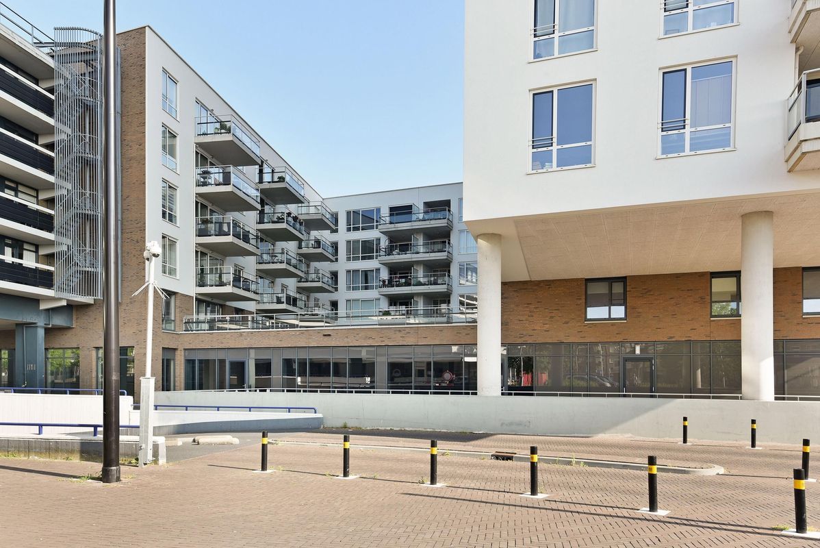 Piusplein 28 - 42 Photo Blur 17