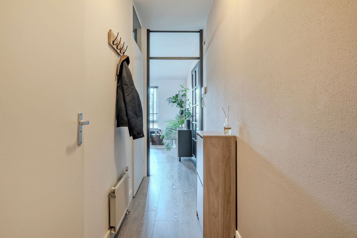 Kapittelstraat 9 - E Photo Blur 11