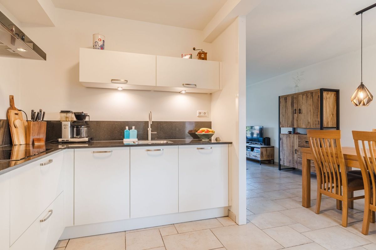 A. van der Kolkstraat 27 Photo Blur 9