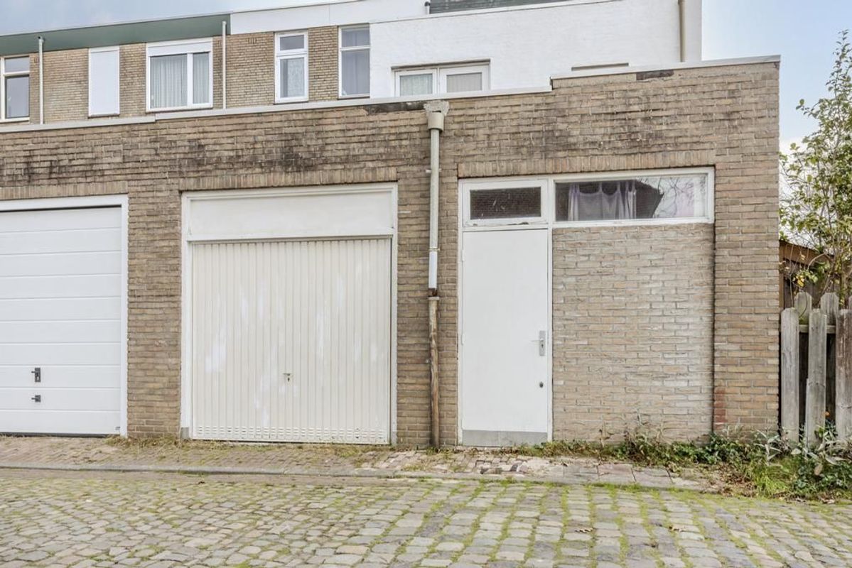 Lage Kant 14 - A Photo Blur 34