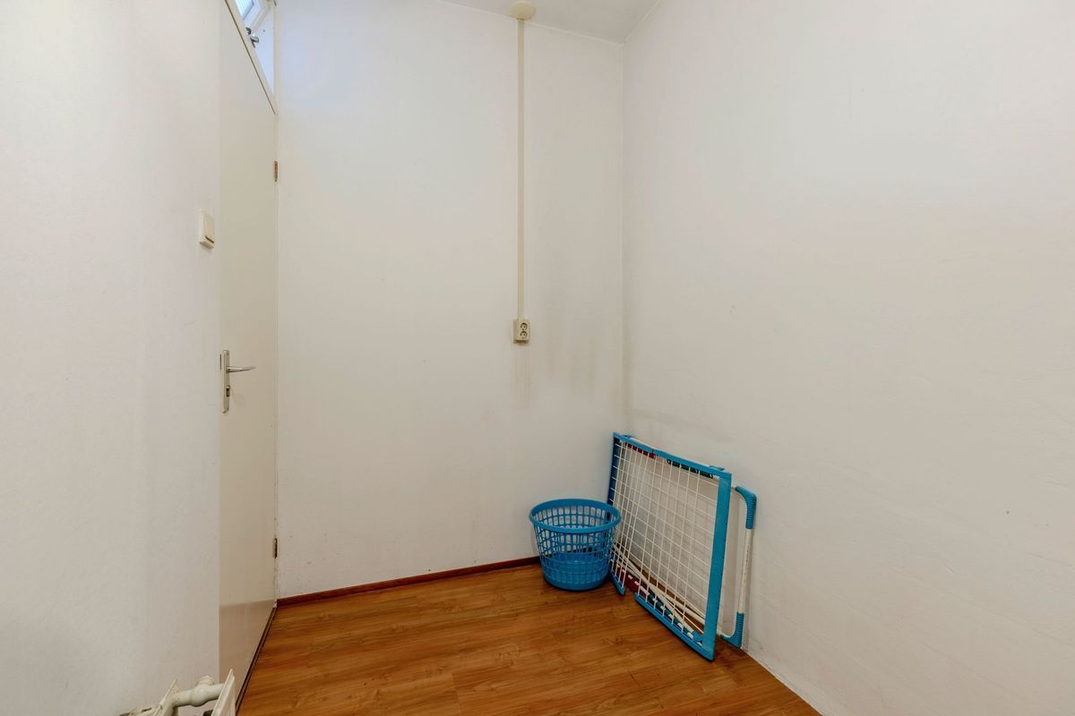 Lage Kant 14 - A Photo Blur 11