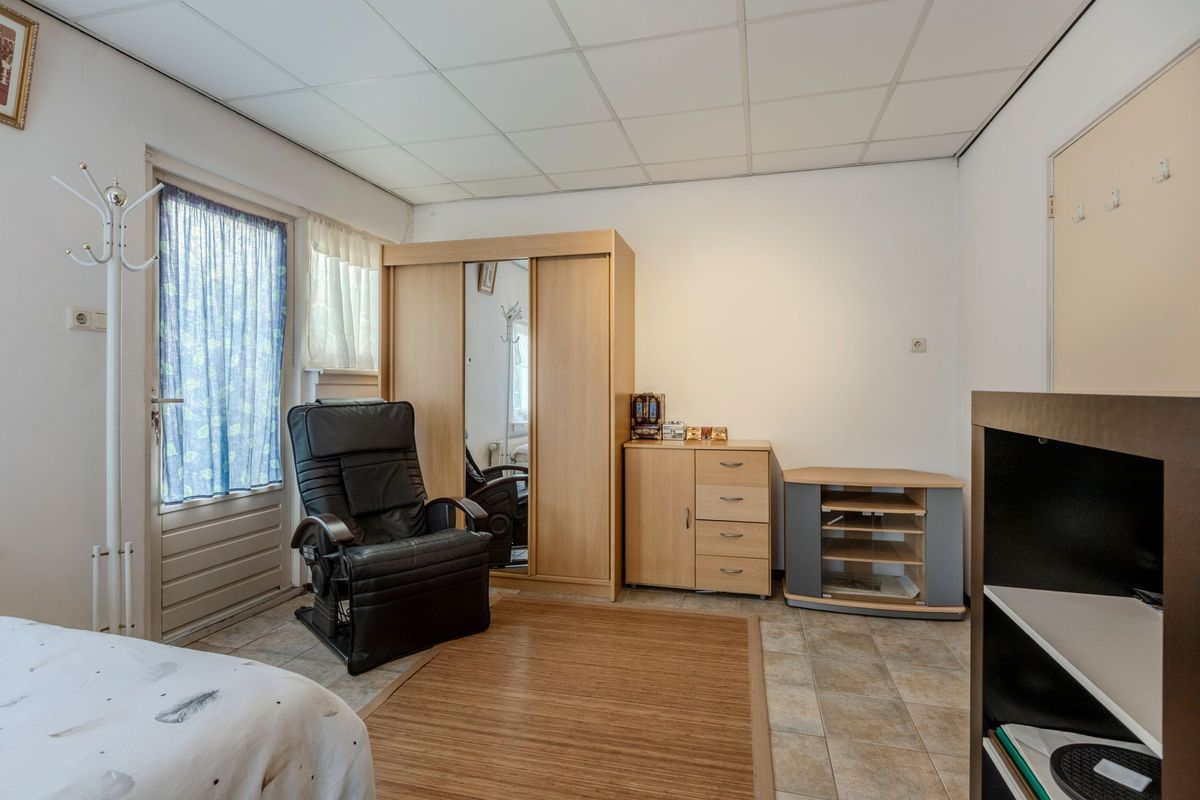 Lage Kant 14 - A Photo Blur 21