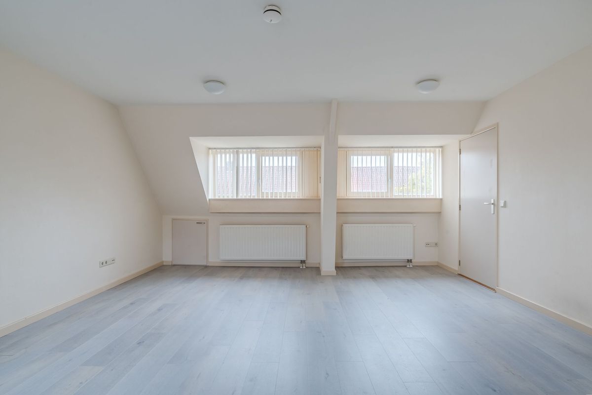 Willem de Zwijgerstraat 26 - B Photo Blur 9