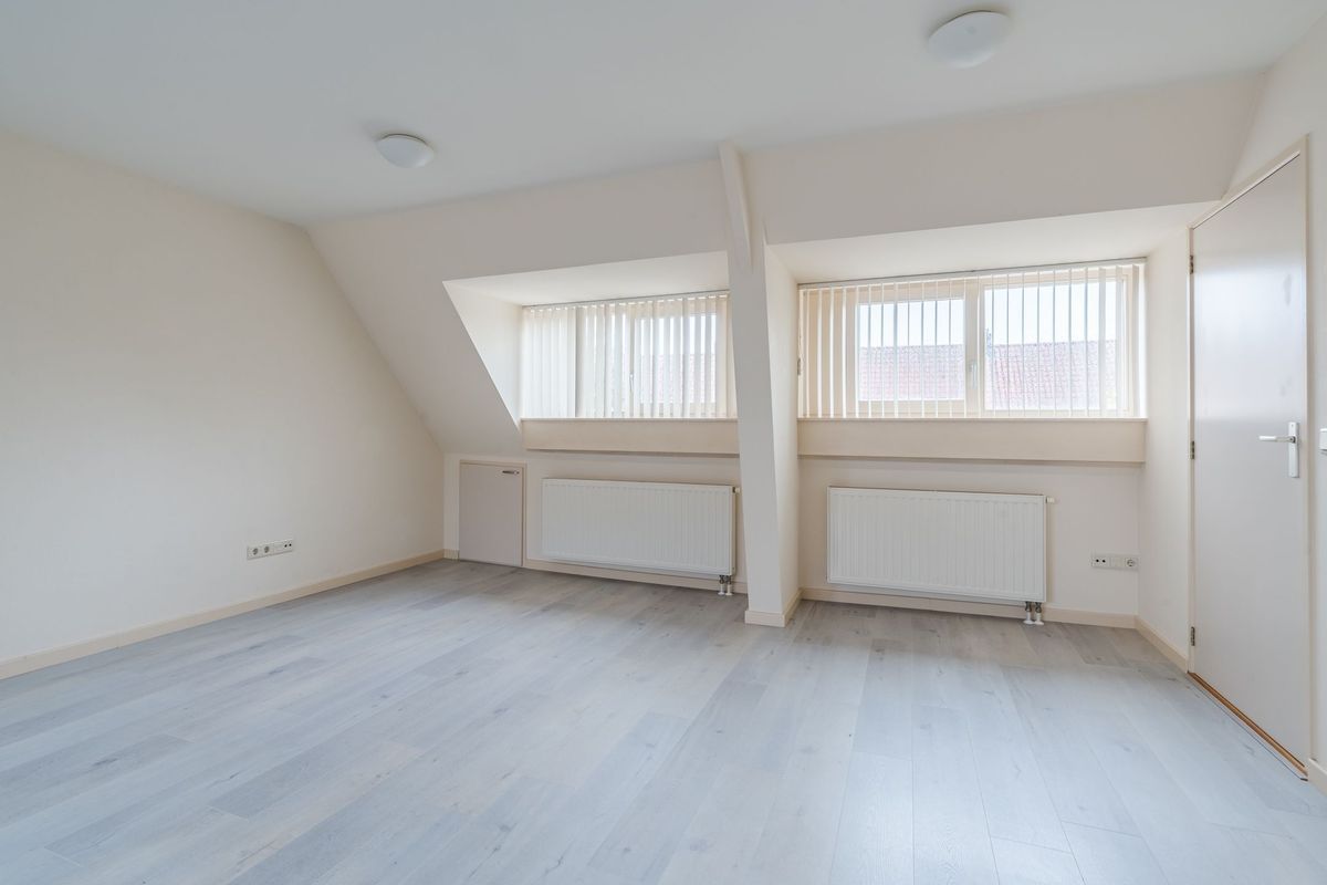 Willem de Zwijgerstraat 26 - B Photo Blur 10