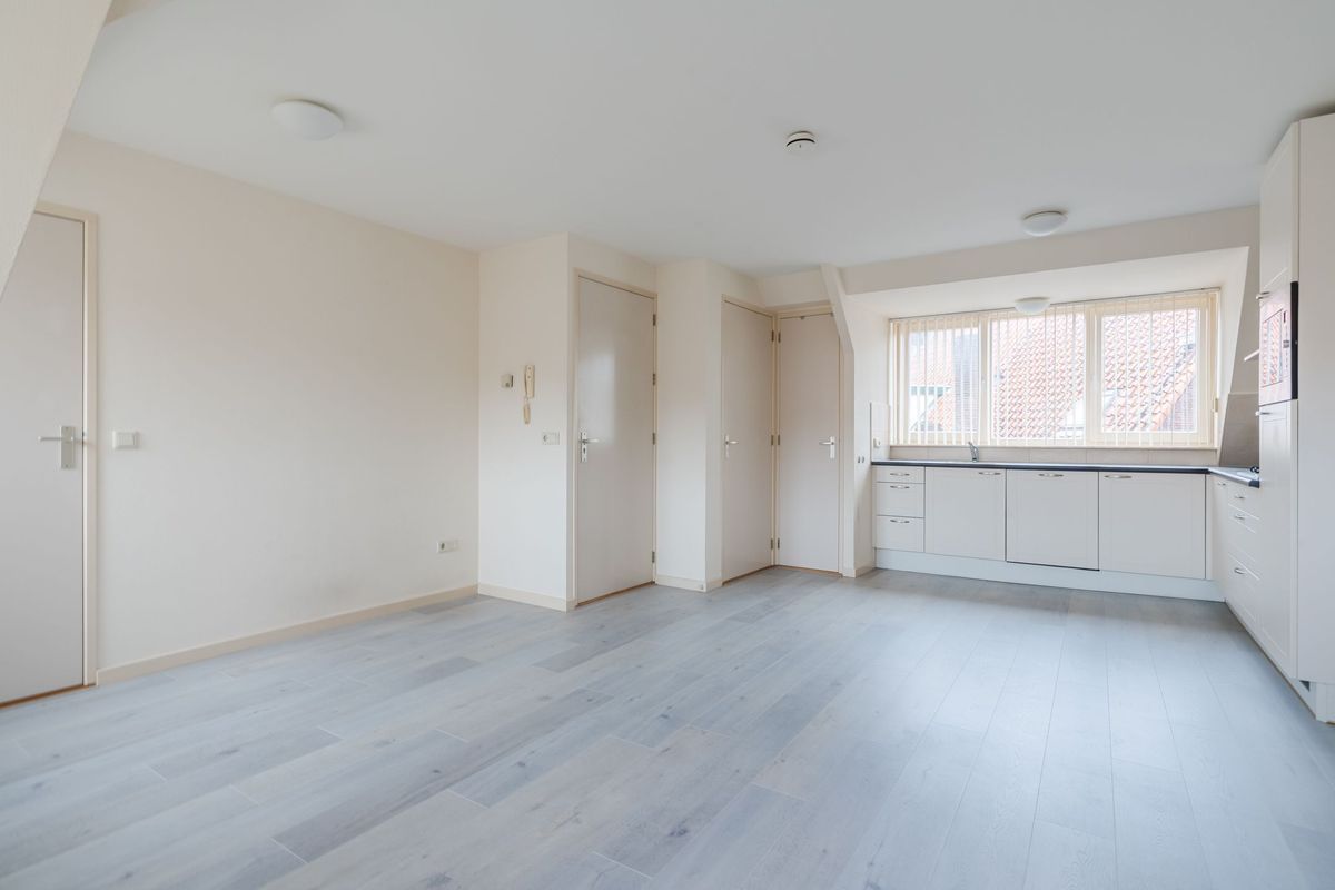 Willem de Zwijgerstraat 26 - B Photo Blur 11