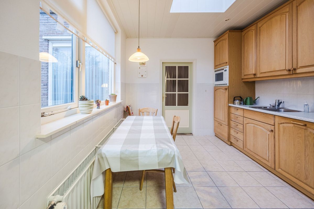 Prinses Marijkestraat 12 Photo Blur 17