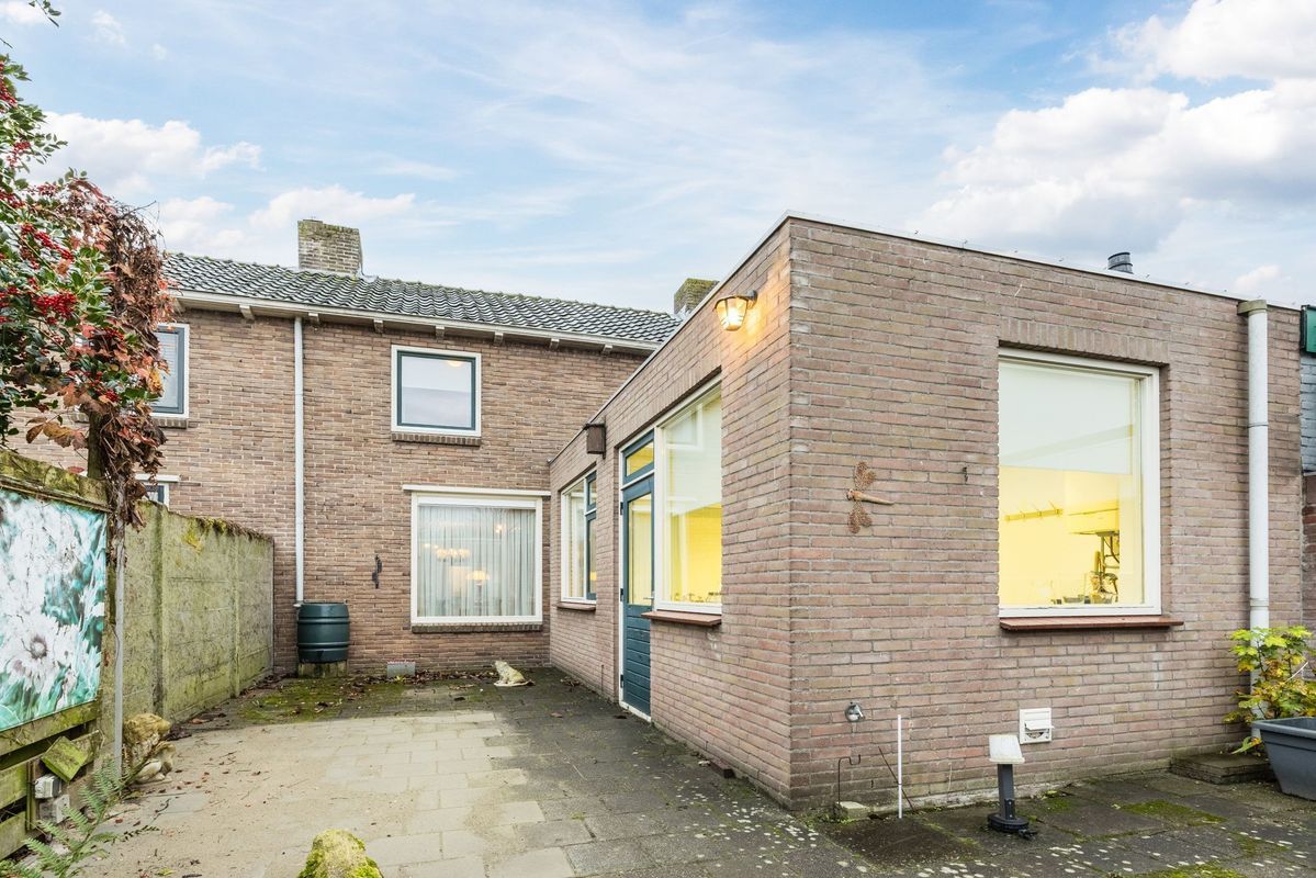 Prinses Marijkestraat 12 Photo Blur 21