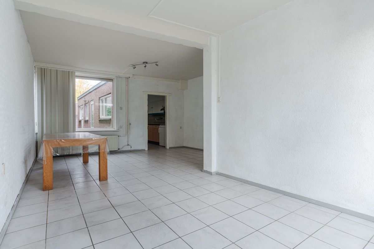 Hulst 93 Photo Blur 10