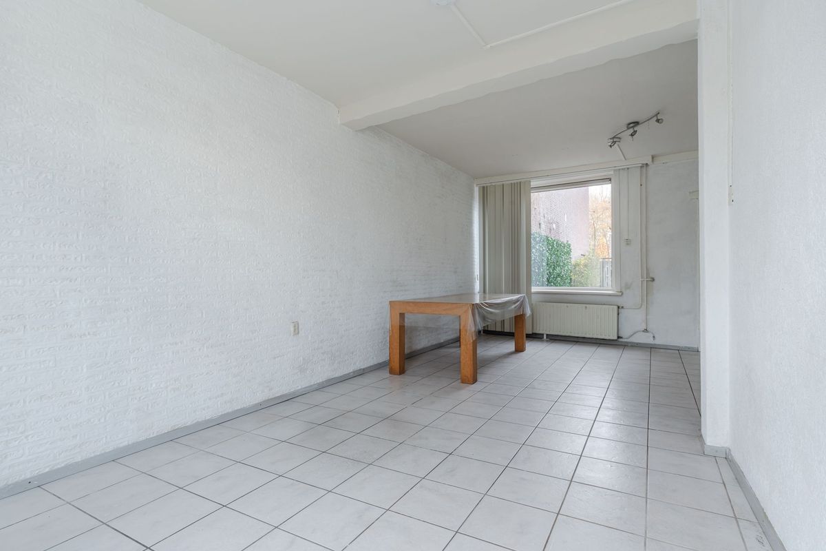 Hulst 93 Photo Blur 9