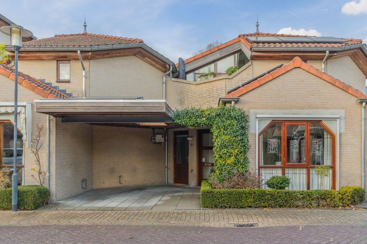 Wethouder Noijhof 5 Photo Blur 43