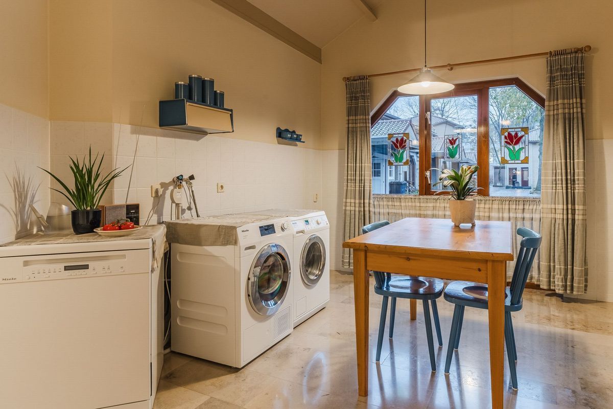 Wethouder Noijhof 5 Photo Blur 20