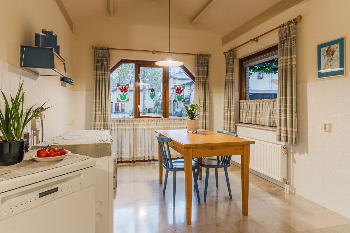 Wethouder Noijhof 5 Photo Blur 16