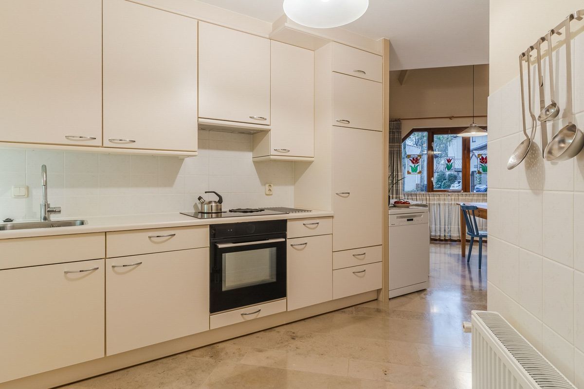 Wethouder Noijhof 5 Photo Blur 17