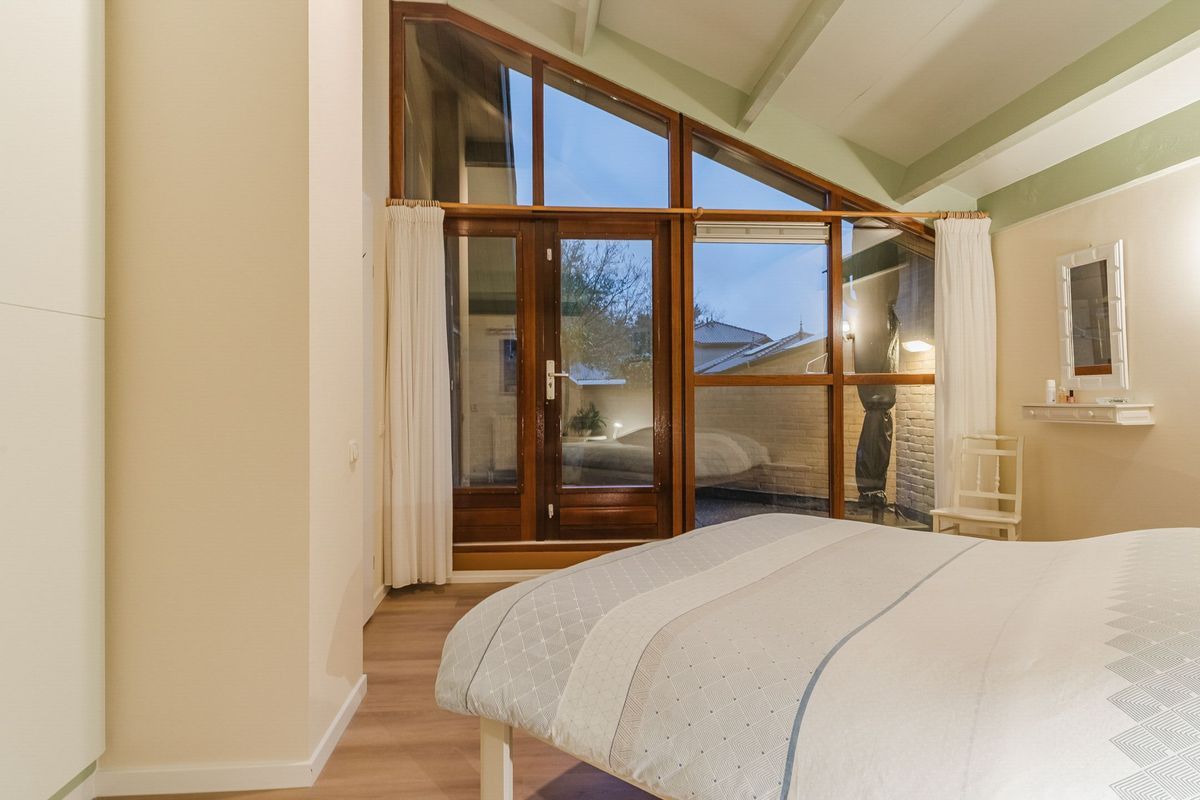 Wethouder Noijhof 5 Photo Blur 28