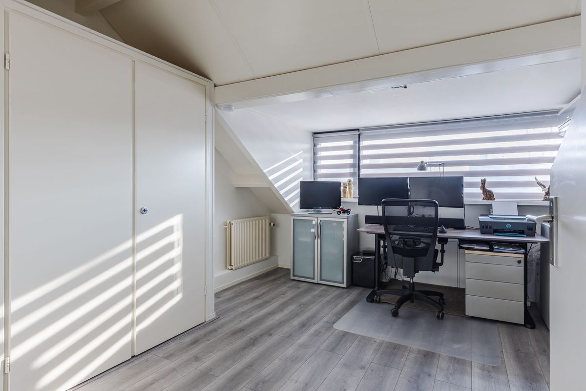 De Vucht 56 Photo Blur 43