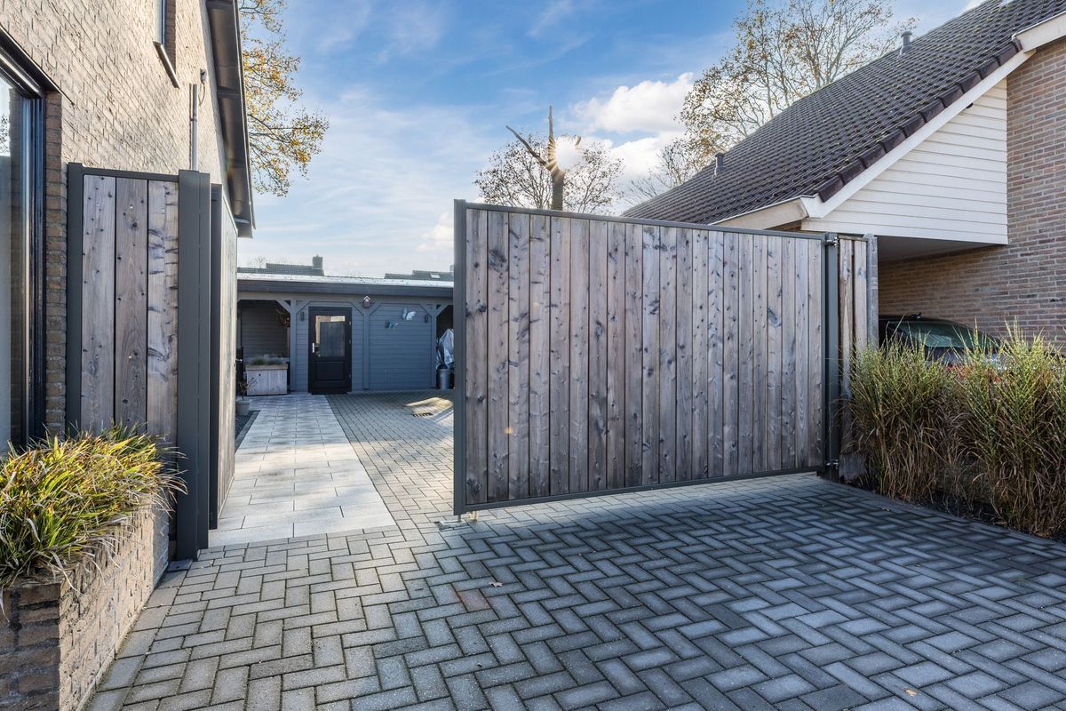 De Vucht 56 Photo Blur 37