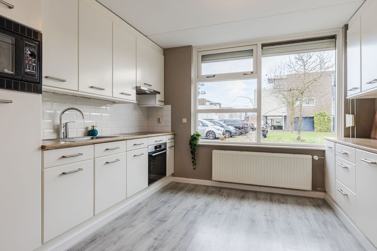 Megenstraat 77 Photo Blur 7