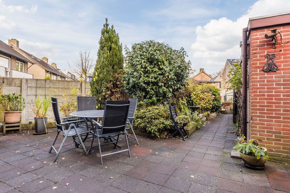 Spoorlaan Noord 36 Photo Blur 3