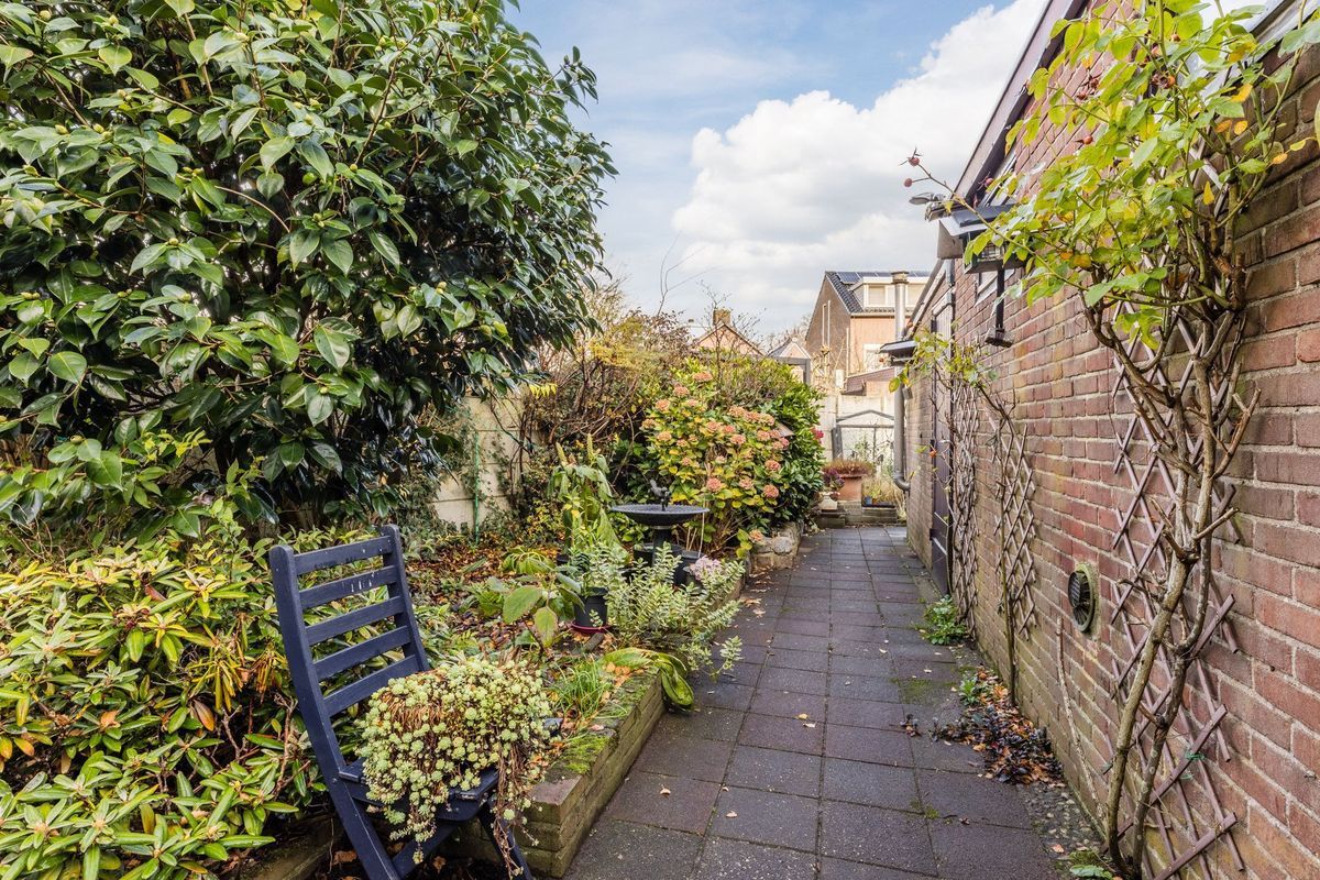 Spoorlaan Noord 36 Photo Blur 19