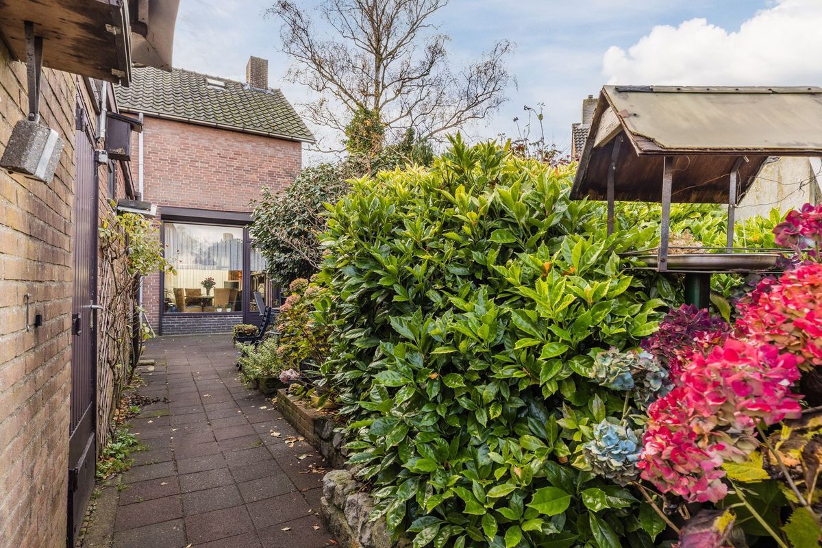 Spoorlaan Noord 36 Photo Blur 18