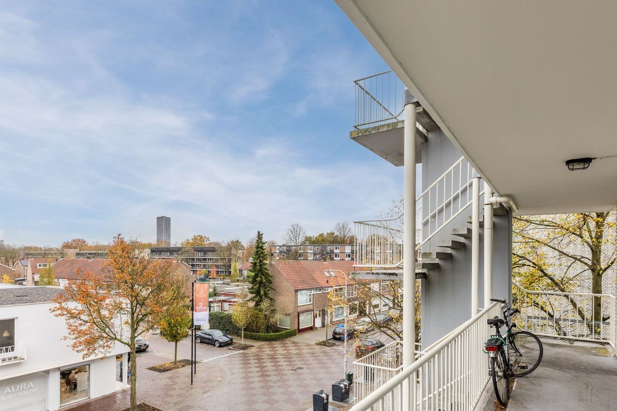 Daniël Josephus Jittastraat 91 Photo Blur 24