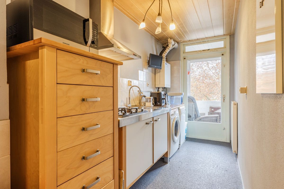 Daniël Josephus Jittastraat 91 Photo Blur 12