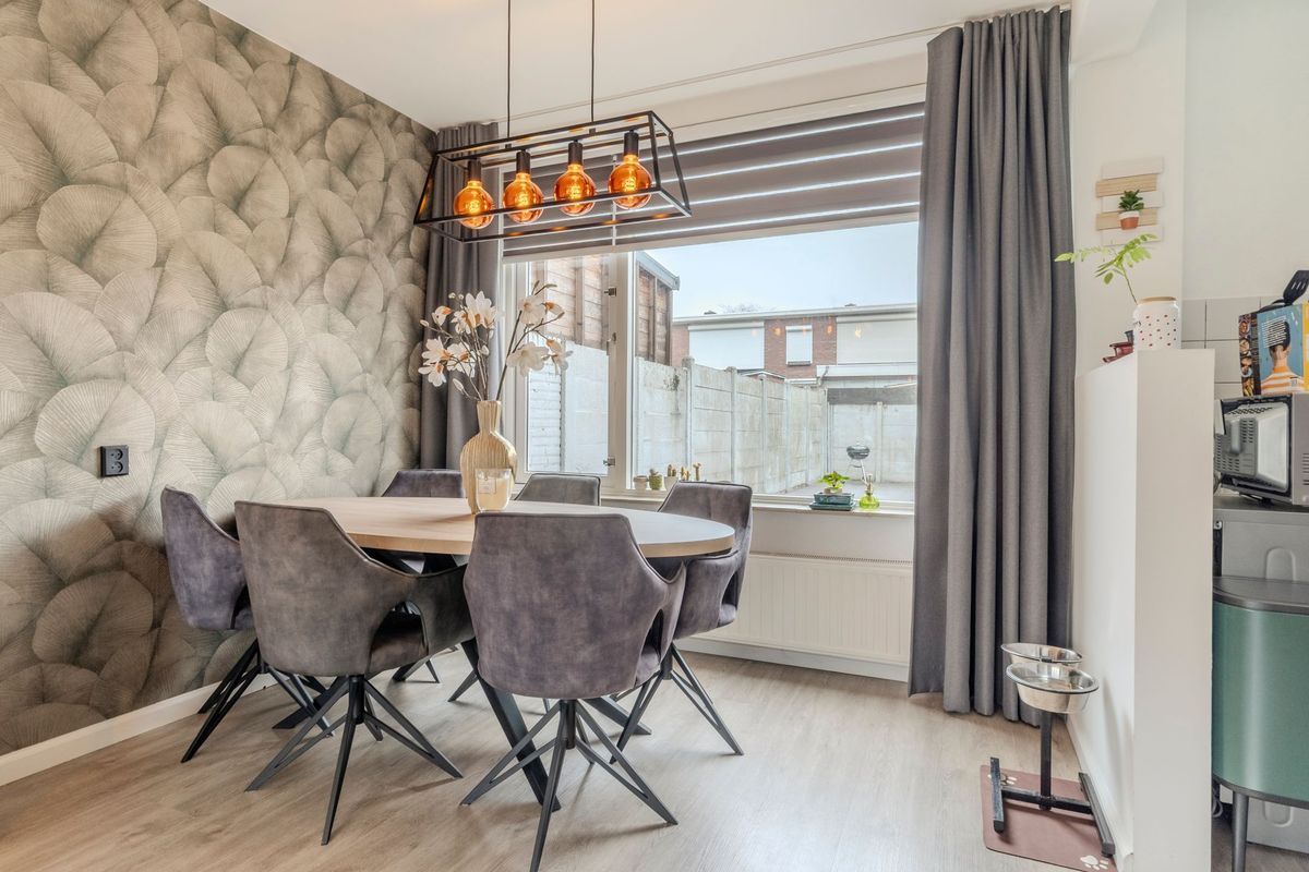 Brommastraat 11 Photo Blur 4