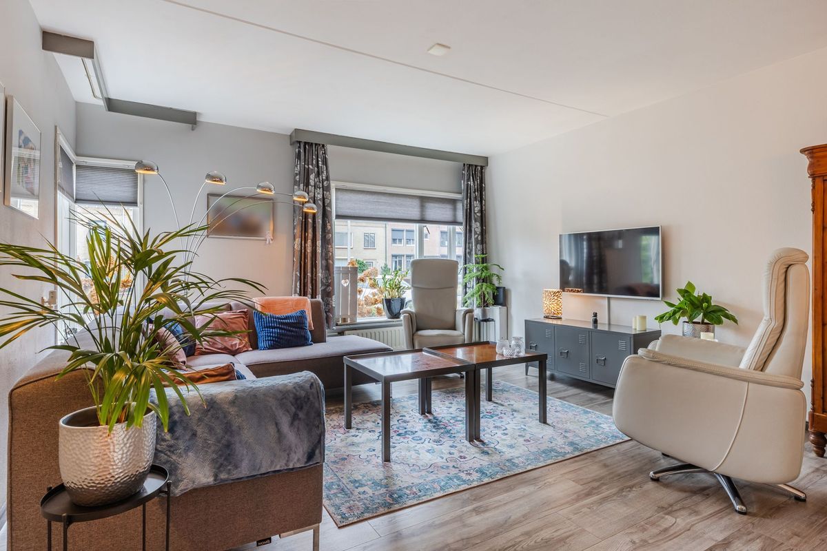 Mariastraat 24 Photo Blur 3