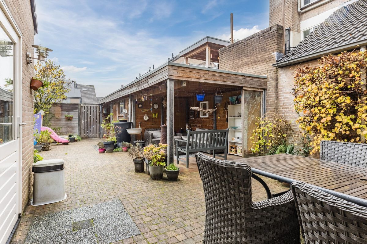 Mariastraat 24 Photo Blur 2