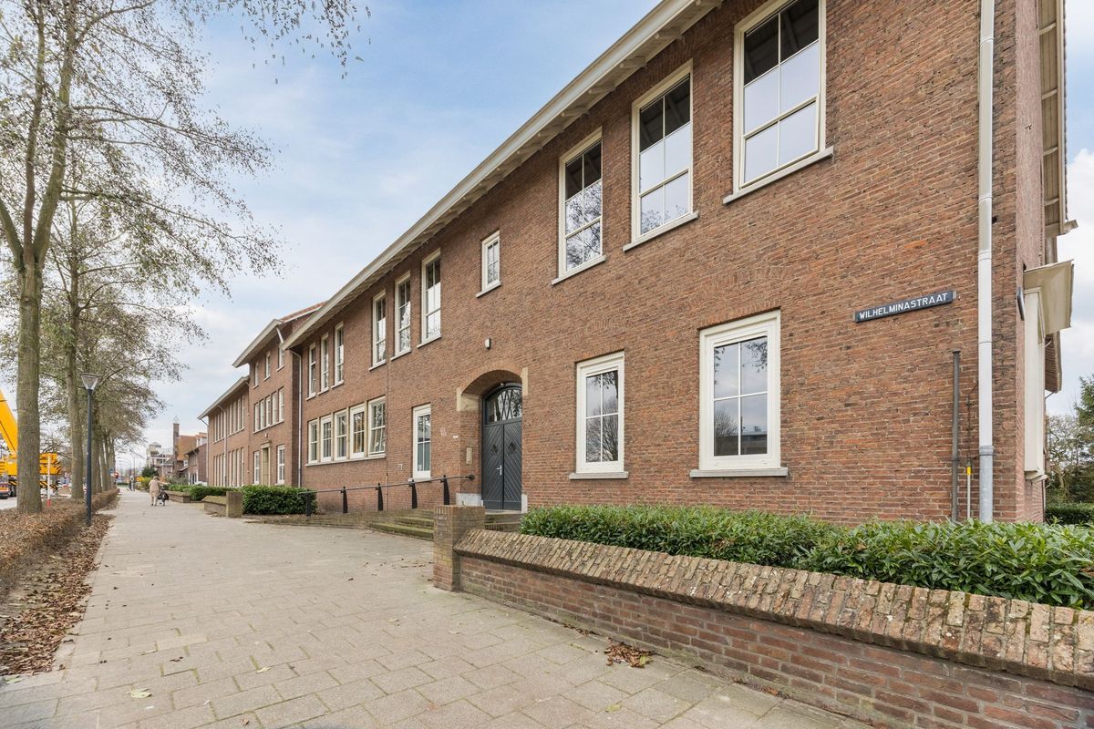 Wilhelminastraat 10 - s Photo Blur 21