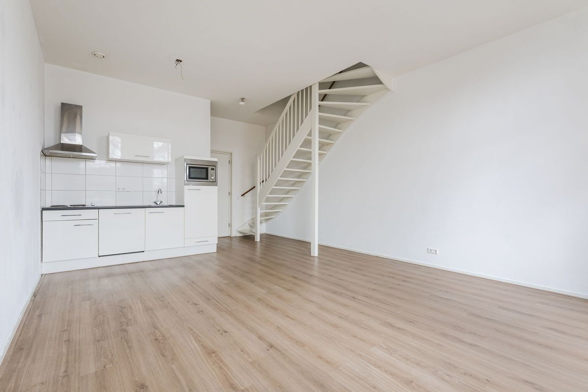 Wilhelminastraat 10 - s Photo Blur 2