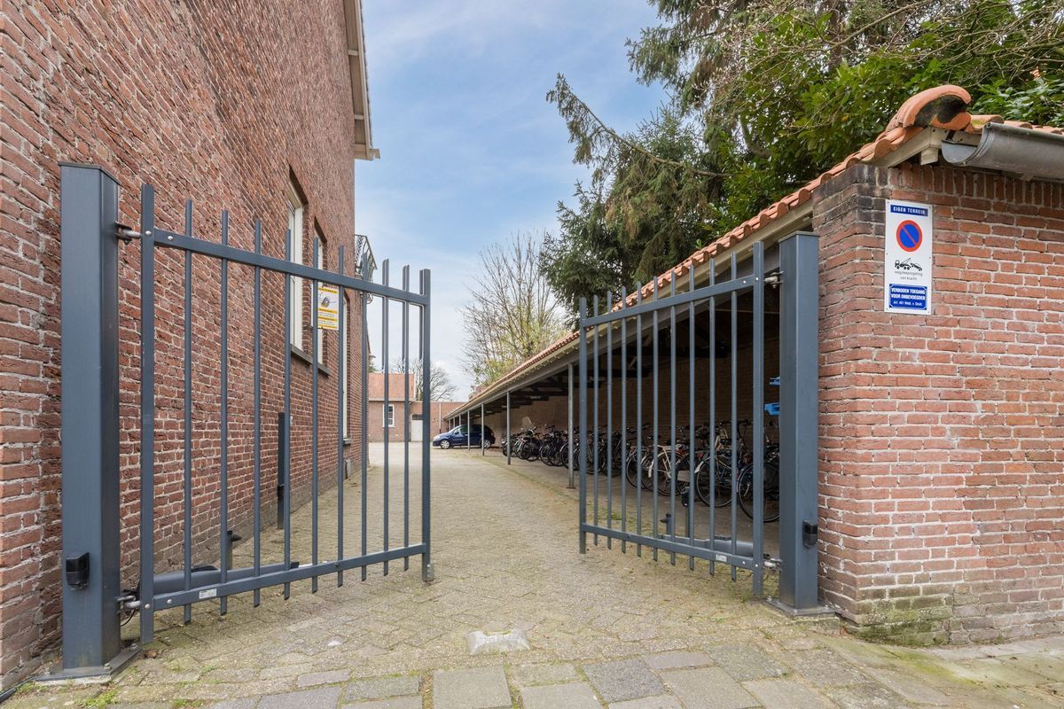 Wilhelminastraat 10 - s Photo Blur 18