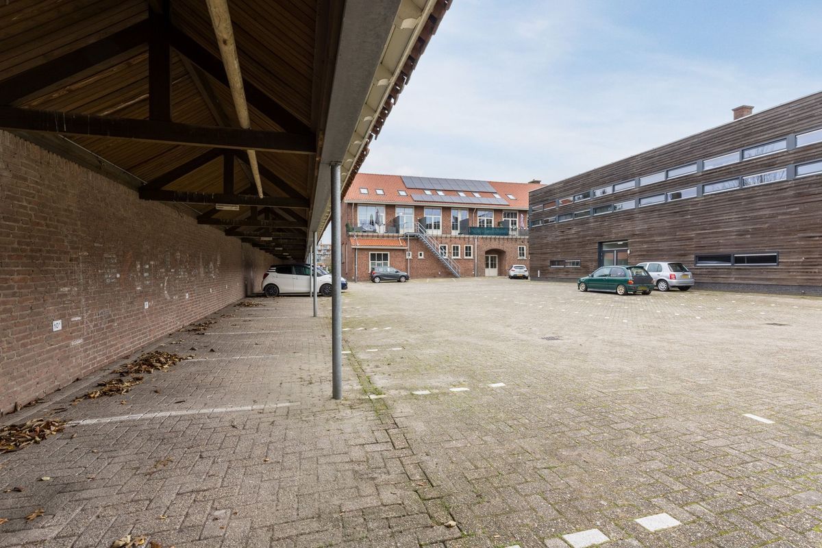 Wilhelminastraat 10 - s Photo Blur 17