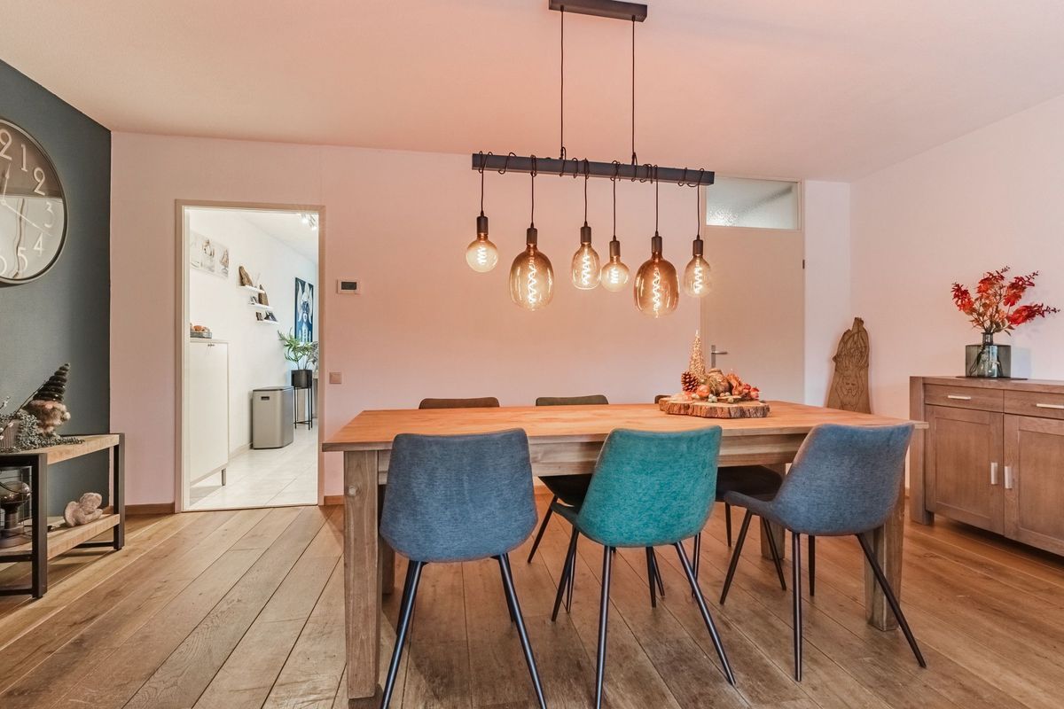 Koninginnestraat 101 Photo Blur 12