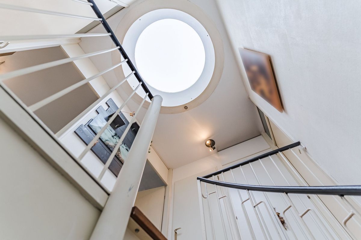 Koninginnestraat 101 Photo Blur 21