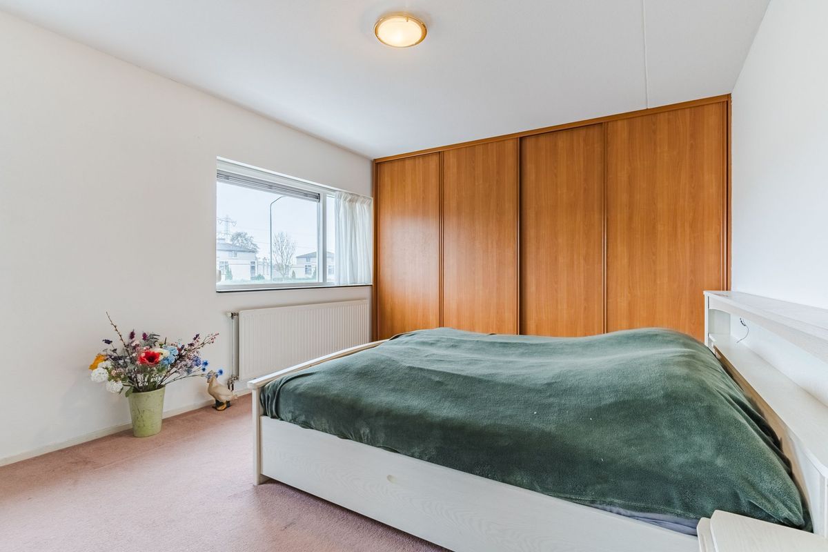 Koninginnestraat 101 Photo Blur 23