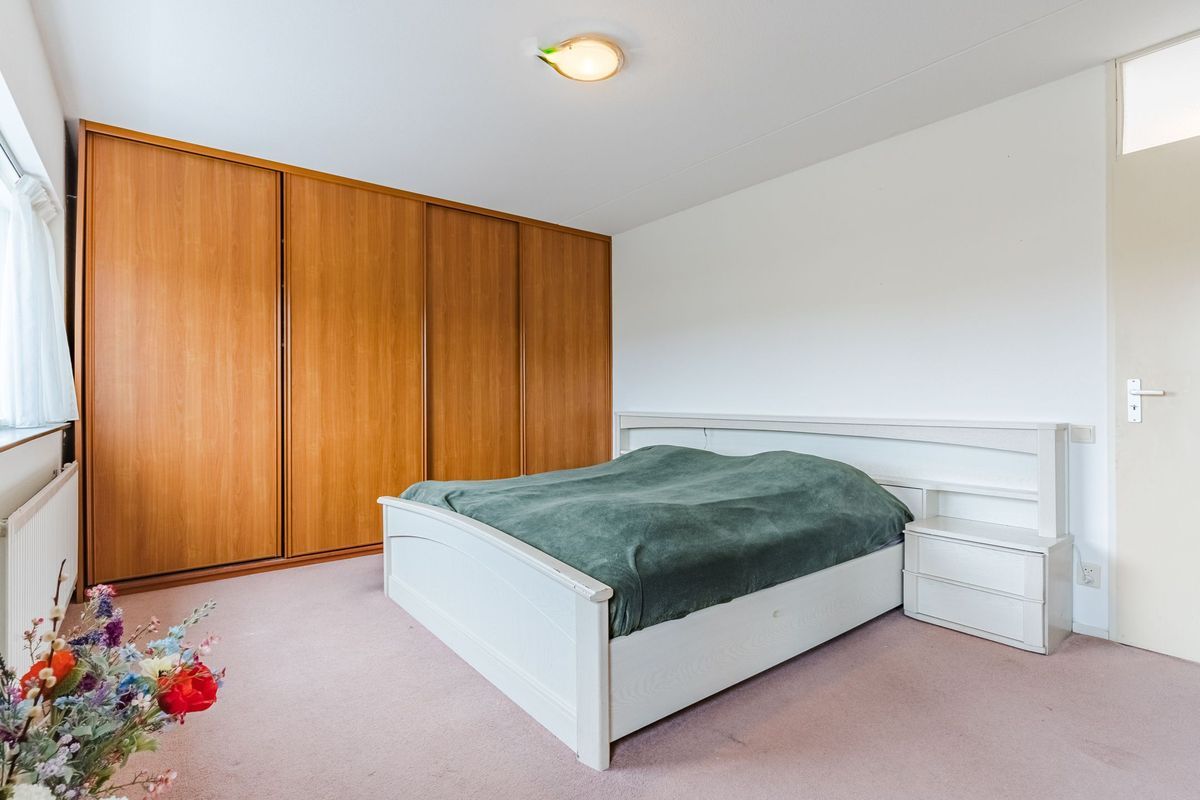 Koninginnestraat 101 Photo Blur 24