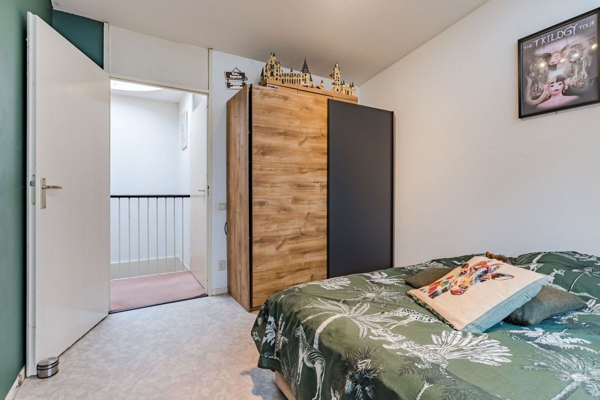 Koninginnestraat 101 Photo Blur 27