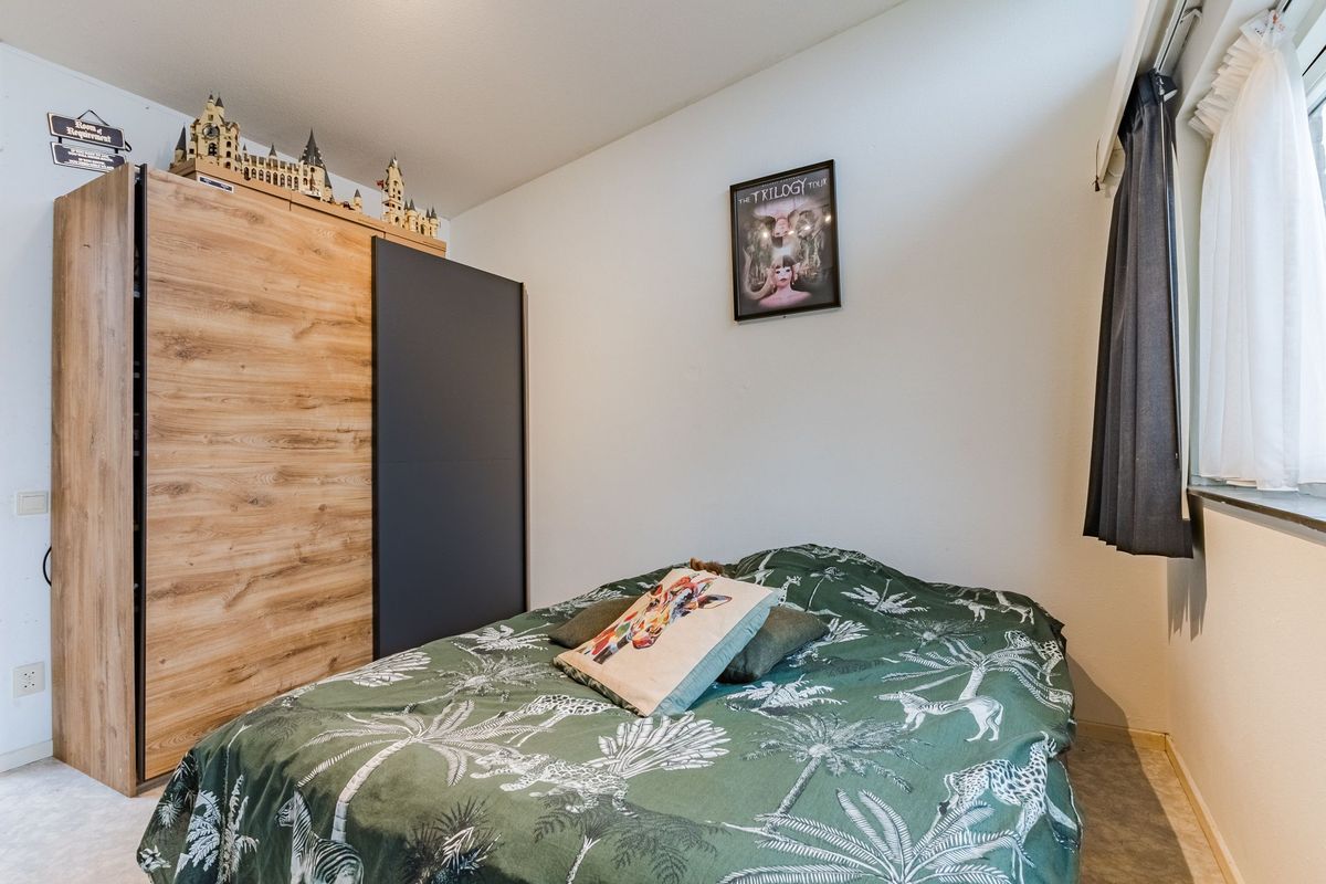 Koninginnestraat 101 Photo Blur 26