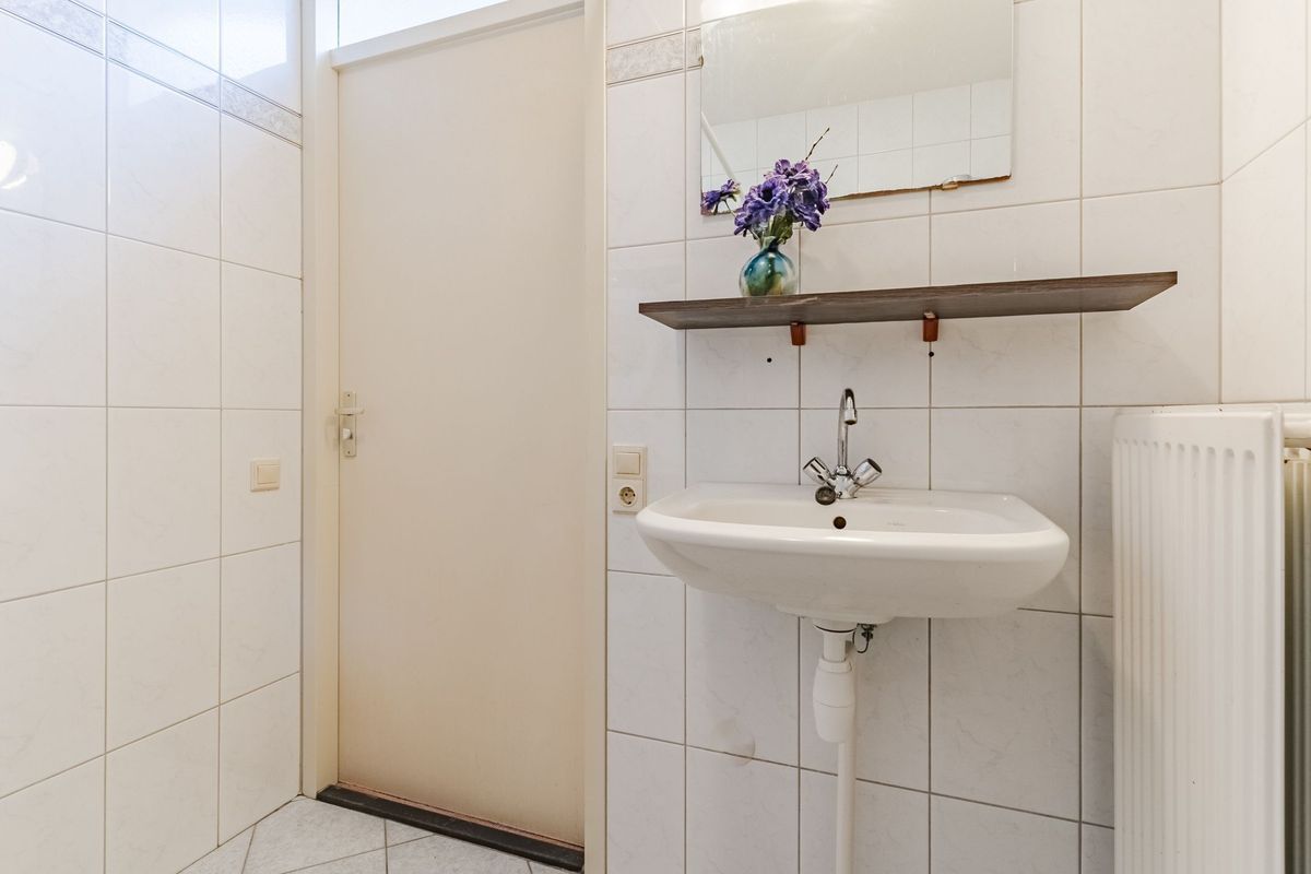 Koninginnestraat 101 Photo Blur 31