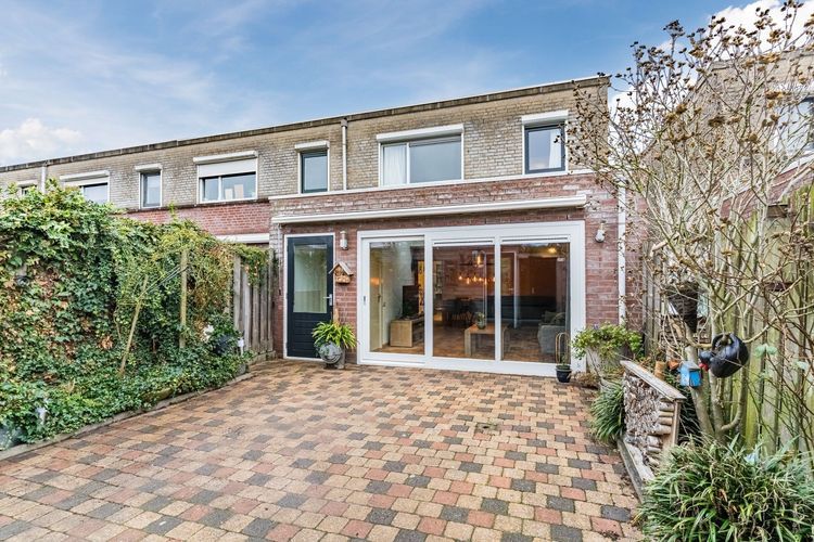 Koninginnestraat 101 Photo 1