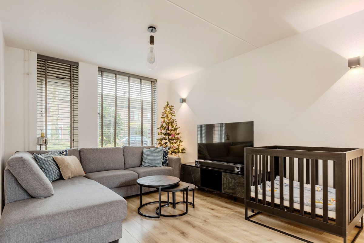 Zaaren 156 Photo Blur 5