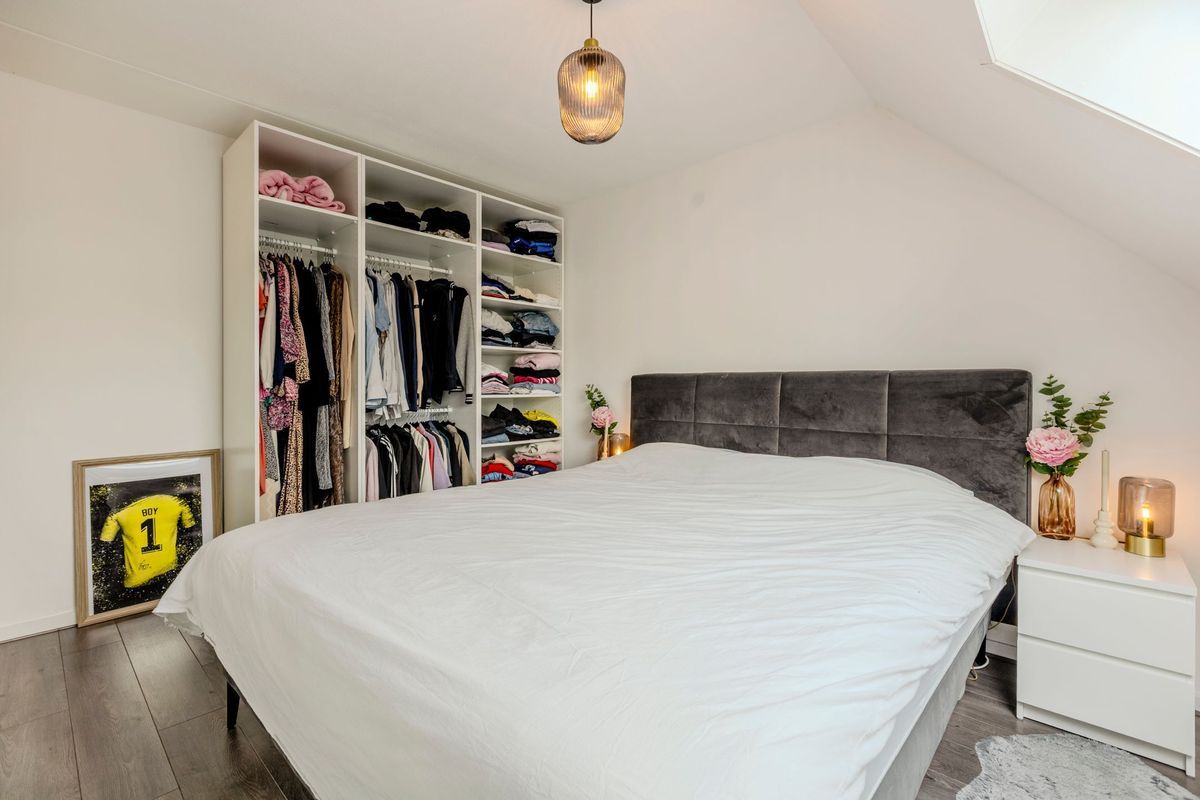 Zaaren 156 Photo Blur 22