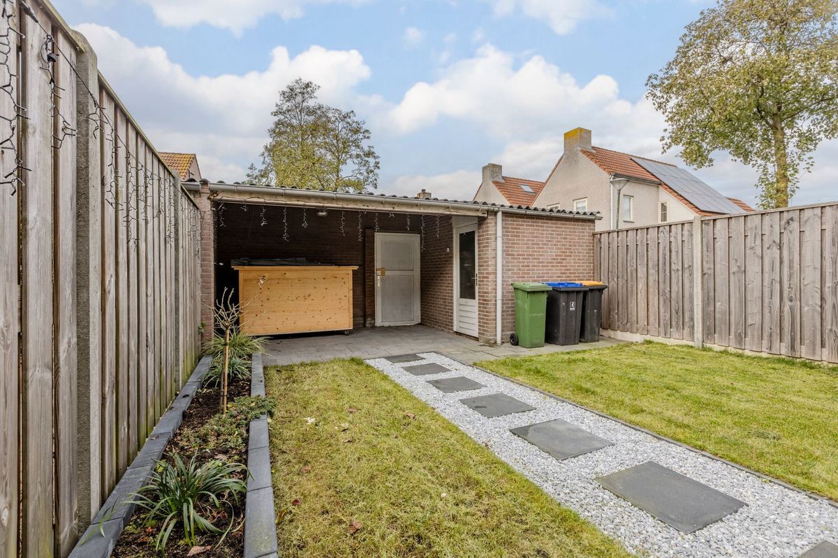 Zaaren 156 Photo Blur 14