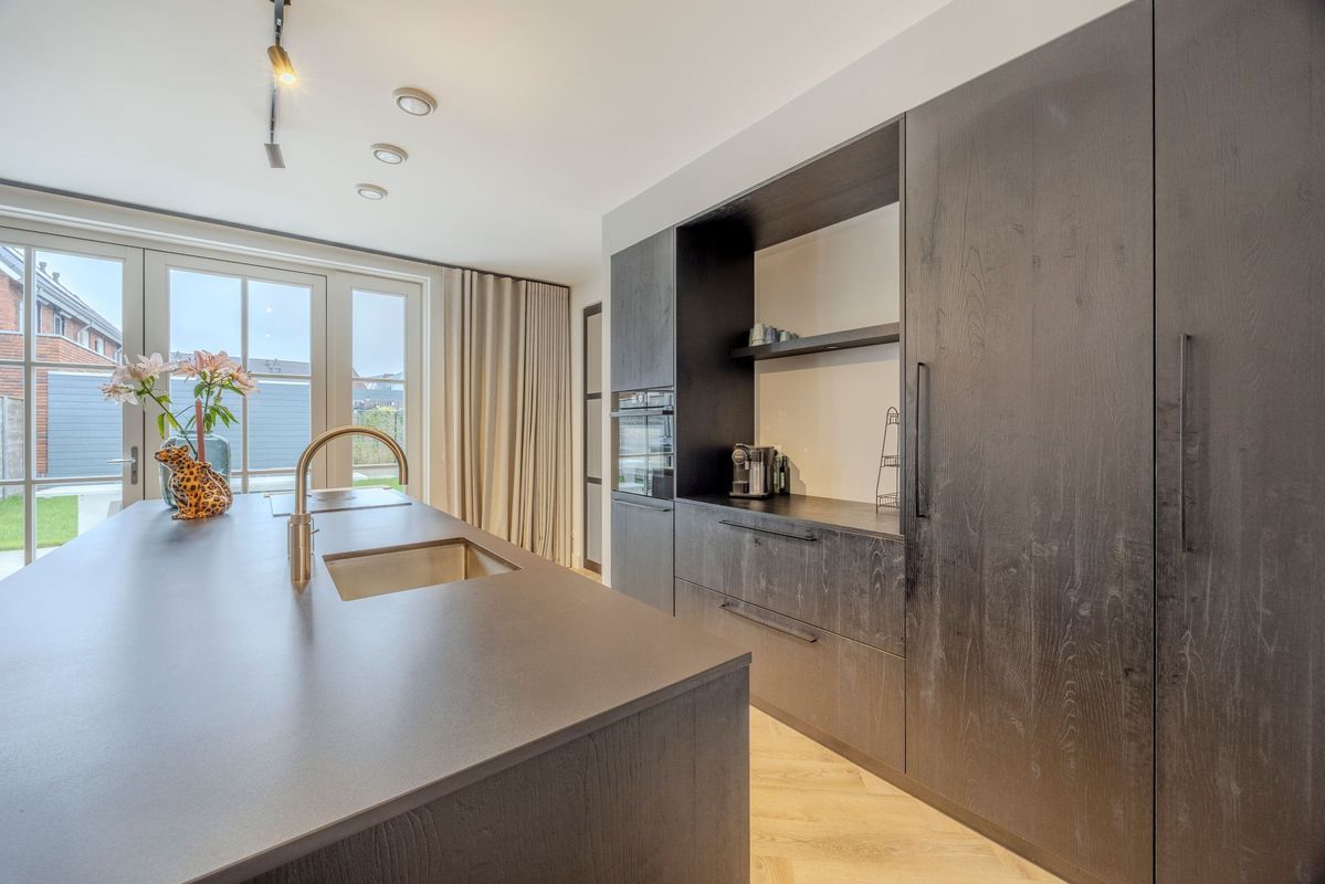 Novicenstraat 2 Photo Blur 10