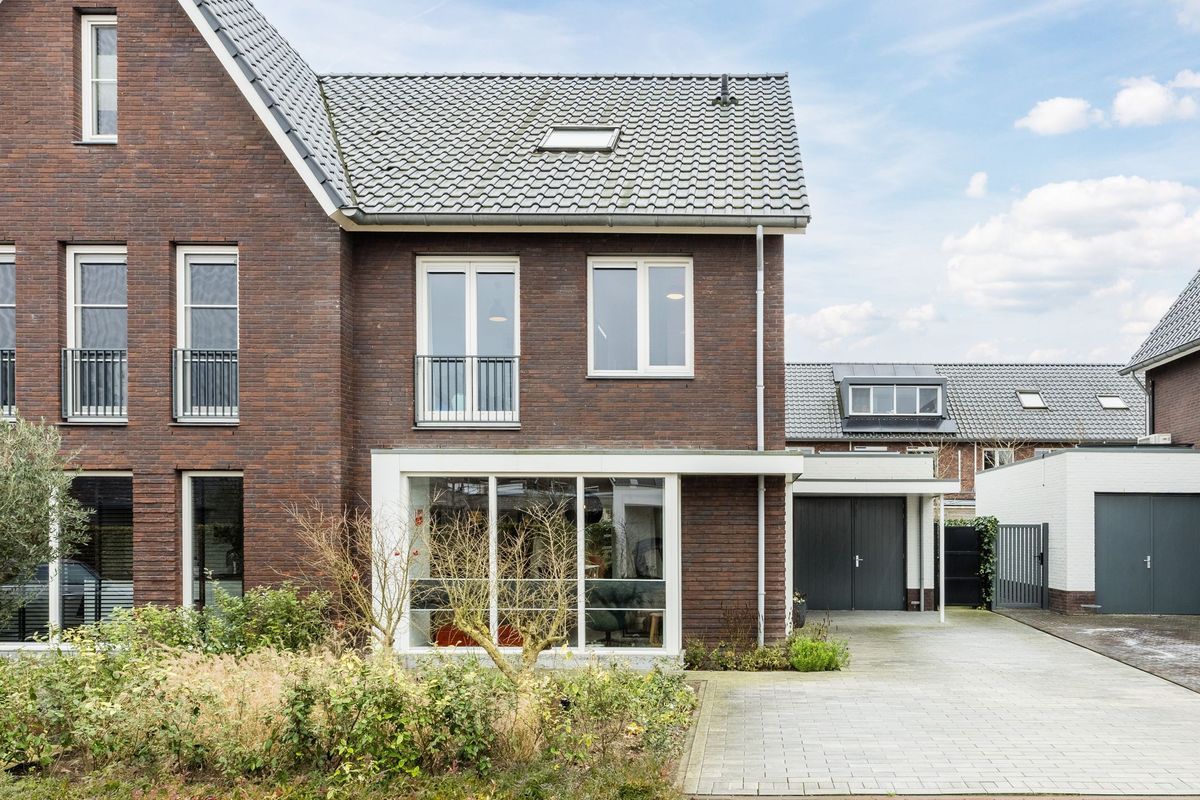 Ploegschaar 33 Photo Blur 5