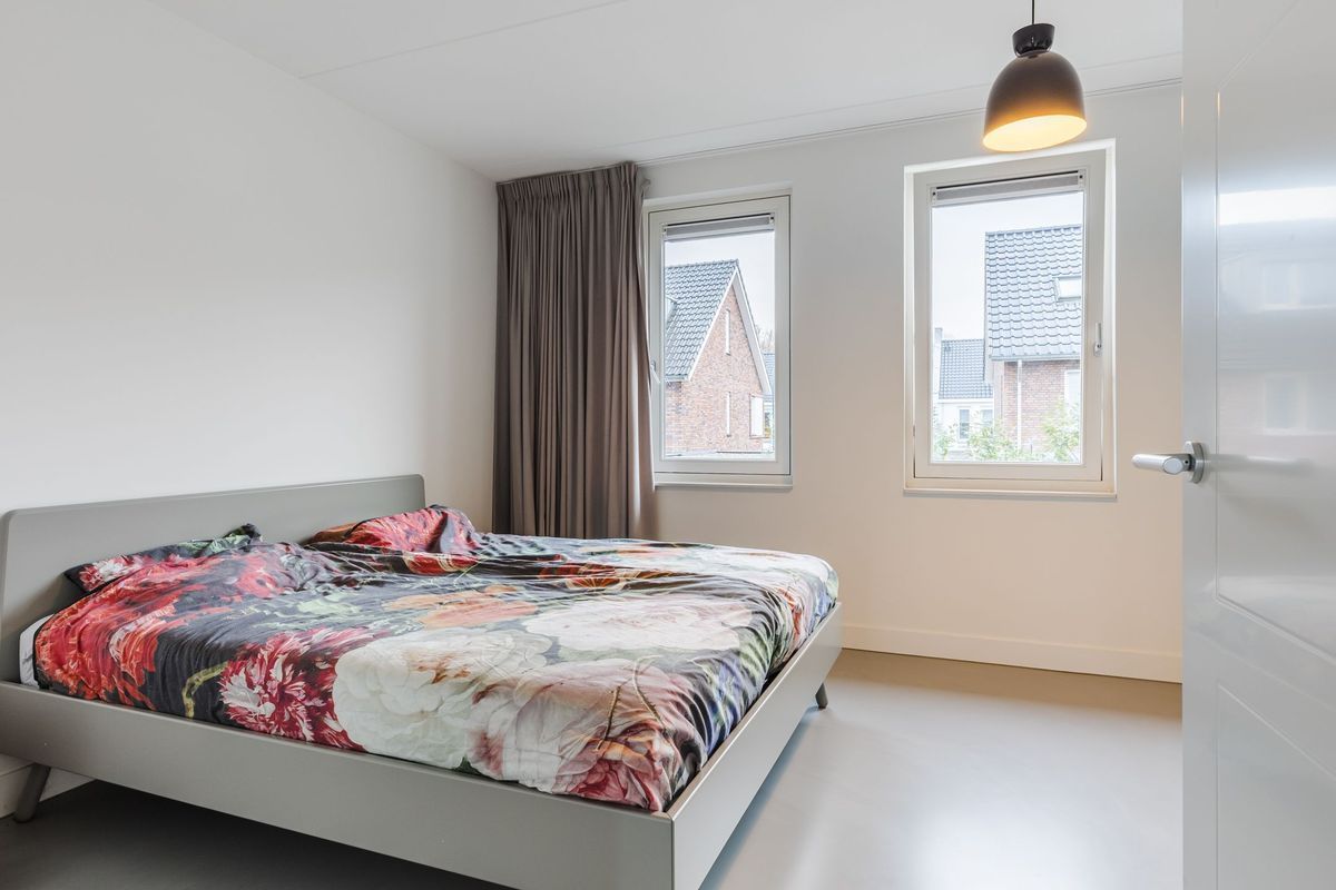 Ploegschaar 33 Photo Blur 22